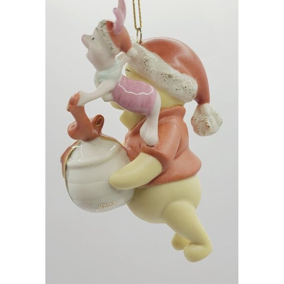Lenox 2008 Pooh's Perfect Present Annual Winnie The Pooh & Piglet Ornament W/Box - Picture 4 of 12